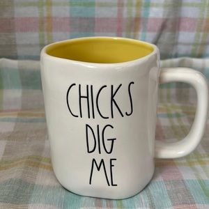 Rae Dunn “Chicks Dig Me” Mug for Spring ,or to make a statement NWT